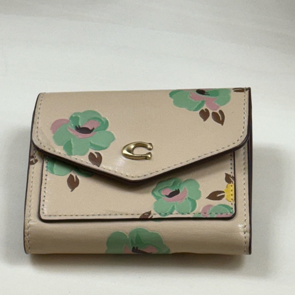 COACH WYN WALLET Floral Beige Wallet with Green Accents